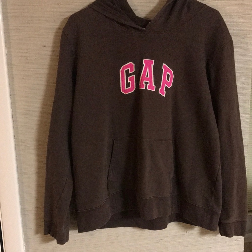 GAP sweatshirt